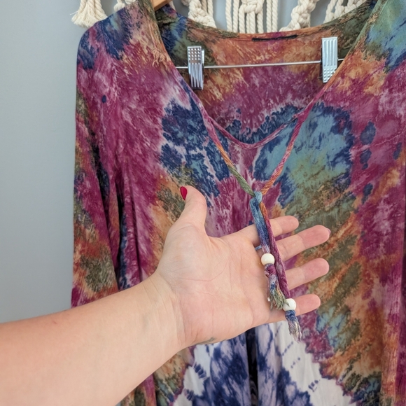 2/$20 Multicolor Tie-Dye Women's Top Boho Small Medium Tunic - Picture 4 of 6